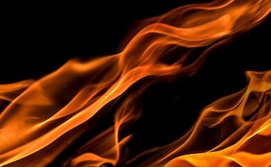 Near Kiev, the invaders shelled the village: the house was destroyed