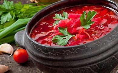 Ukrainian polar explorers shared a recipe for borscht "from Antarctica"
