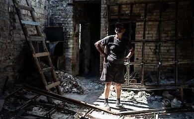 The authorities of the Luhansk region promise to find housing for all IDPs