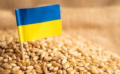 Putin threatens grain corridors