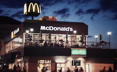 McDonald's opened seven more restaurants on the right bank of Kyiv, which will work for delivery