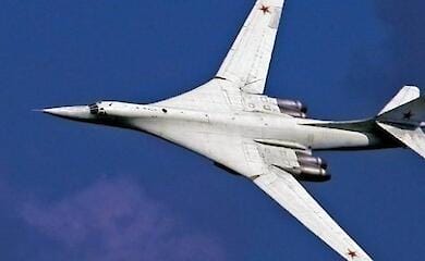 Russia moved nuclear-capable aircraft under the border with Norway