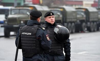 In the Russian Federation, police officers are already looking for those willing to fight in Ukraine