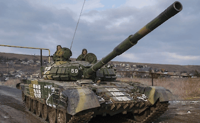 Feind verst&auml;rkt Pr&auml;senz in Mariupol 