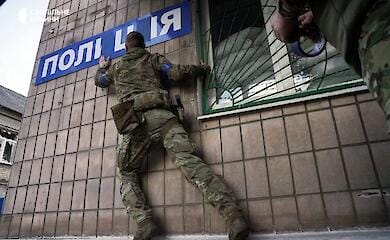 Ukrainische Milit&auml;rverwaltung kehrt nach Cherson zur&uuml;ck