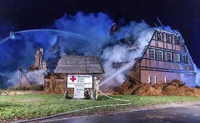 Feuerwehrmann in Deutschland wegen des Verdachts festgenommen, ein Geb&auml;ude f&uuml;r ukrainische Fl&uuml;chtlinge in Brand gesetzt zu haben