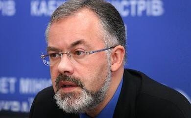 Former Yanukovych-era education minister charged with treason