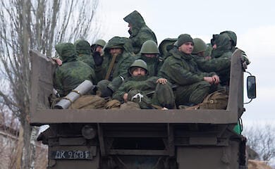 Ukrainisches Kommando sagt Russen, wie sie sich ergeben sollen, um am Leben zu bleiben 