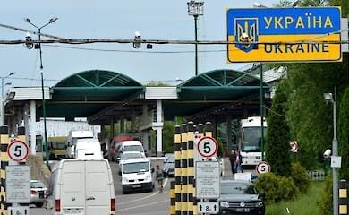 There will be an electronic queue at one of the border crossings with Poland