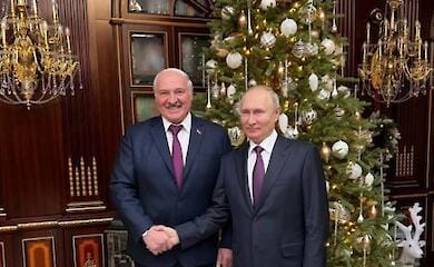 During a meeting between Putin and Lukashenko, the Belarusian dictator called both "co-congressors"