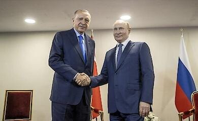 T&uuml;rkischer Pr&auml;sident rief Putin an und forderte ihn auf, das Feuer in der Ukraine einzustellen