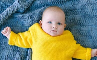 What childbirth benefits are Ukrainian refugee women entitled to in Poland