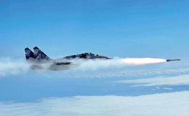 How many missiles did the Russian Federation fire on the night of 16 February