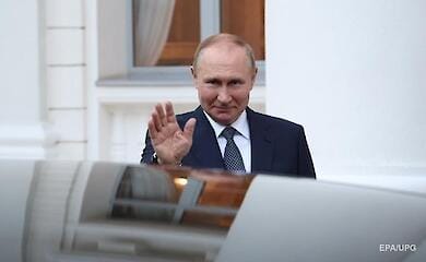 Wladimir Putin trifft auf der besetzten Krim ein - Medien