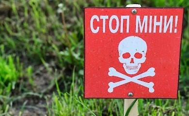 Three energy workers in Kherson region blown themselves up by a Russian landmine