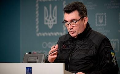 Danilov says when General Staff will decide on counter-offensive