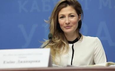 Ukraine can de-occupy Crimea in two ways