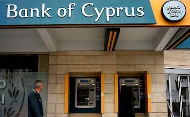 One of Cyprus' biggest banks closes accounts of Russians