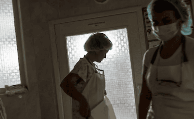 The salaries of doctors in the front-line areas should be increased. Instead, they report cutbacks and unpaid leave