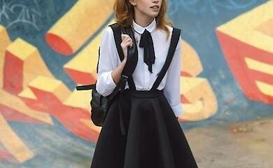 Wie w&auml;hlt man eine modische Schuluniform f&uuml;r Teenager aus?
