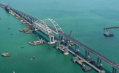 Russians are struggling to protect the illegal Kerch Bridge from defeat