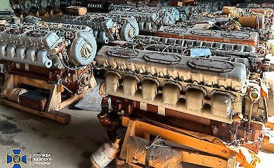 Angreifer, die versuchten, Panzermotoren zum dreifachen Preis an das Verteidigungsministerium zu verkaufen, wurden enttarnt