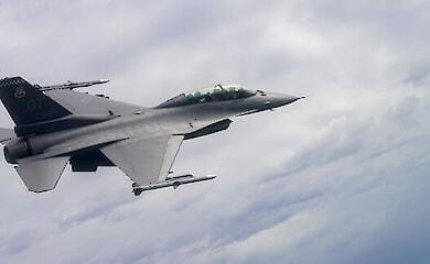 Verteidigungsminister sagt, wann die Ukraine die F-16 einsetzen darf 