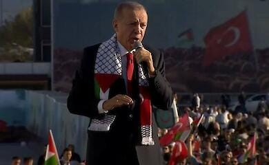 Israeli diplomats are leaving Turkey. Erdogan says he intends to declare Israel a war criminal