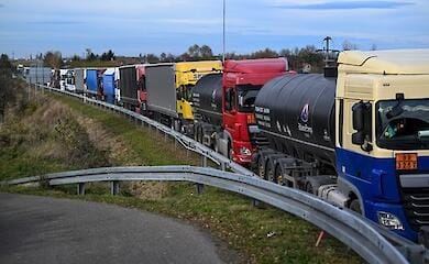 A 40-kilometre queue has formed at the border with Ukraine in Poland