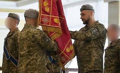 The Minister of Defence presented the new Commander of the SDF to the personnel