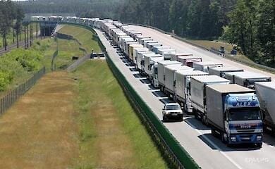 Ukrainian border blockade: Slovak hauliers join the strike