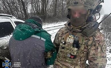 SBU detains agent looking for traces of tank tracks