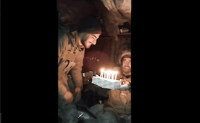Birthday in a dugout: the National Guard showed the video