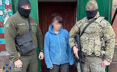 Russian spy detained for travelling 100 km a day