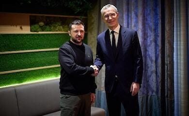Zelensky meets with NATO Secretary General Stoltenberg in Davos