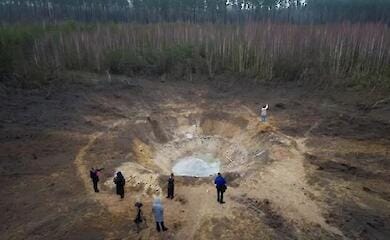 Russian missile near Kiev leaves a huge crater