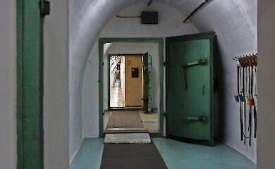 Die BRD plant, alte, eingemottete Schutzr&auml;ume zu restaurieren und neue zu bauen