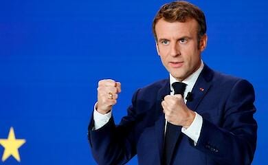 The Telegraph explained why Macron took an active stance on Ukraine 