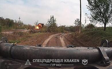 The work of frontline drivers under shelling in Chasovy Yar was shown in the GUR