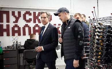 Blinken wurde die Drohnenproduktion in der Ukraine gezeigt