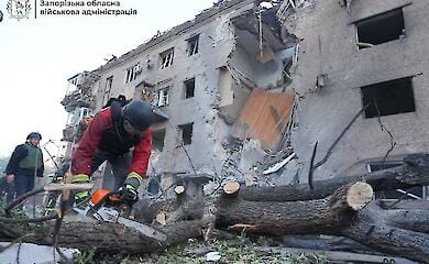 Russians hit Zaporizhzhya at night: eleven victims turned to medics 