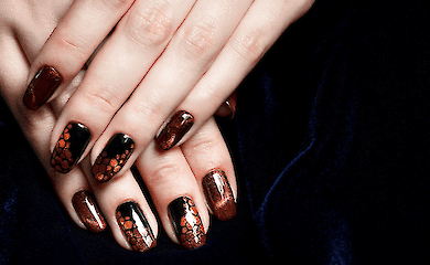Cat's Eye Nagelkunst - der wichtigste Trend des neuen Jahres