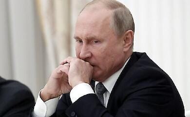 Putin billigt russischen Haushalt mit Rekord-Milit&auml;rausgaben