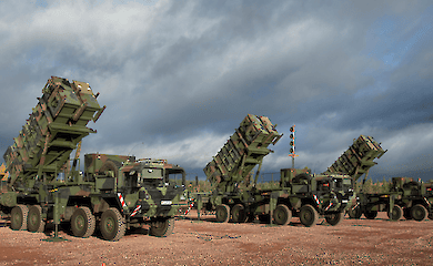 Poland says ready to shoot down Russian missiles over its territory