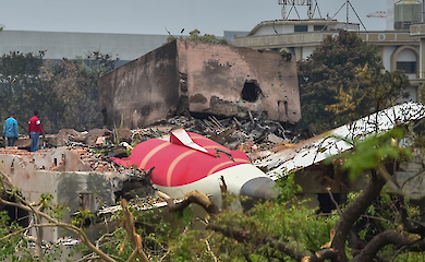 Engine switches found in strange position in Boeing that crashed in India
