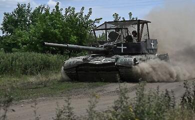 Krieg in der Ukraine könnte sich hinziehen: Europäischer Bericht gibt Prognose ab