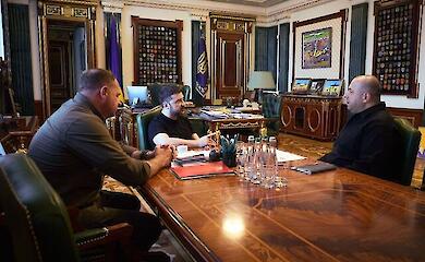 Zelensky instructed to form a team for negotiations with Russia: who will lead the group
