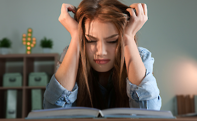 Wissenschaftler haben erkl&auml;rt, warum es so schwer sein kann, sich selbst zu vergeben, auch wenn es gut f&uuml;r die Psyche ist