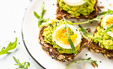 Avocado + Eier: das perfekte Sandwich f&uuml;r einen schnellen und gesunden Snack