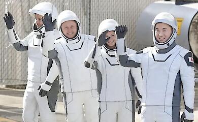 Four ISS crew members return to Earth after early completion of the mission